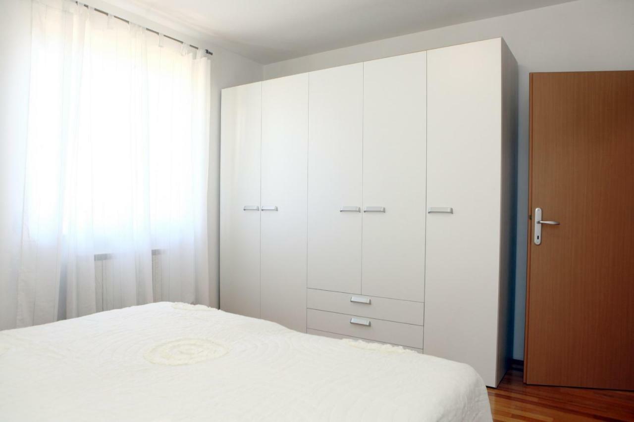 Peaceful Apartment Ankaran Sp מראה חיצוני תמונה