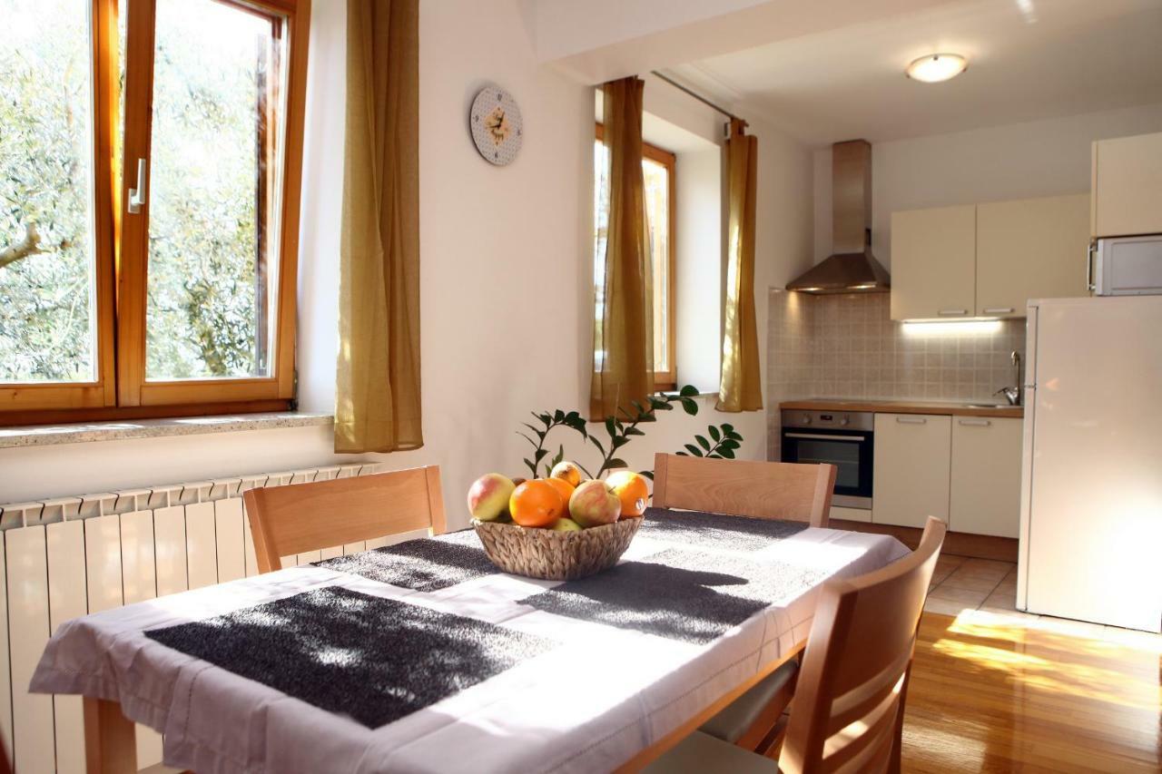 Peaceful Apartment Ankaran Sp מראה חיצוני תמונה